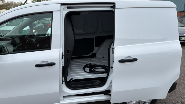 Renault Kangoo L1 E-Tech ML19 90kW 44kWh Advance [Safety] Van Auto